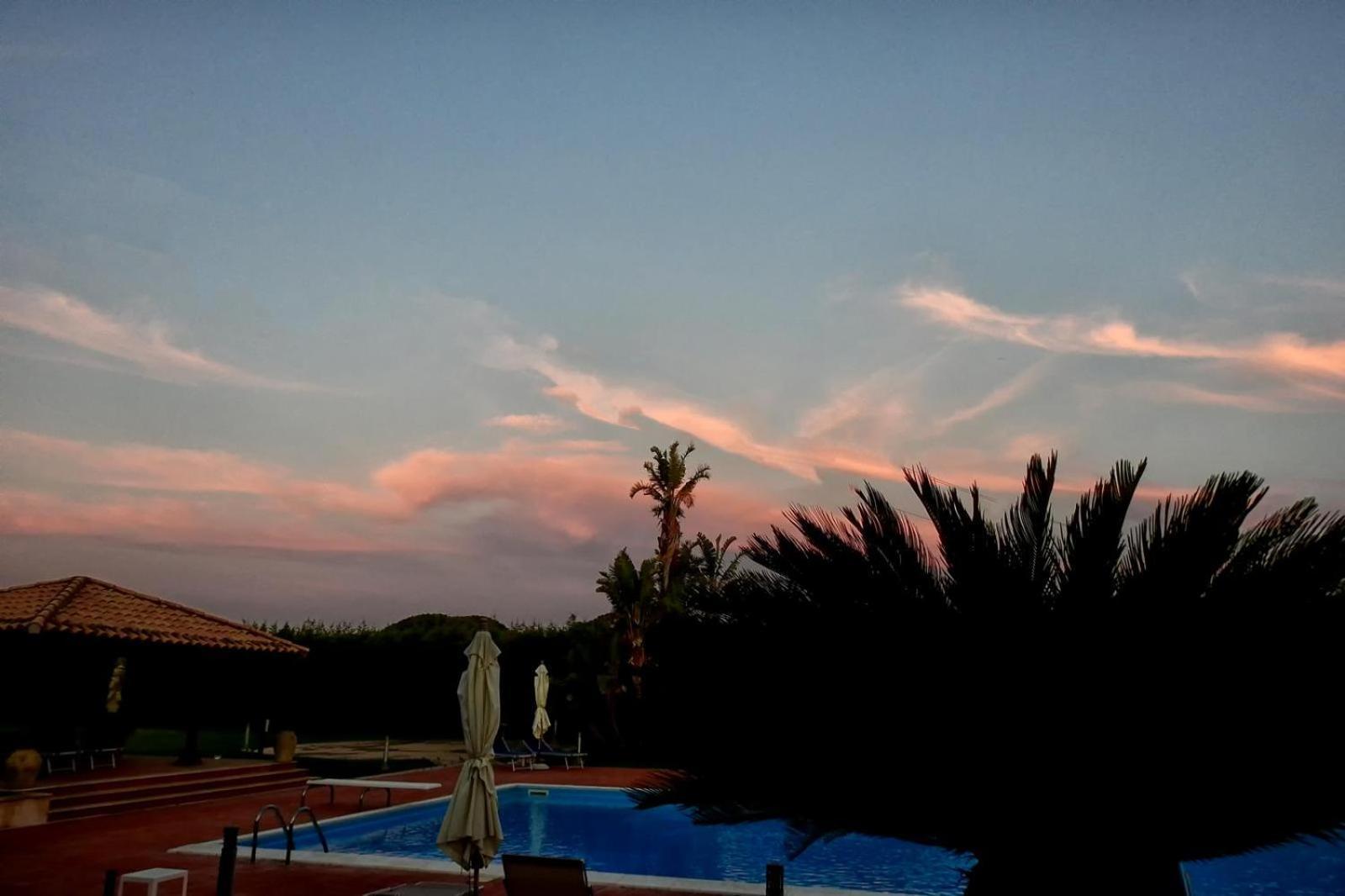 Agriturismobugilfezza Di Tgesd Modica Buitenkant foto